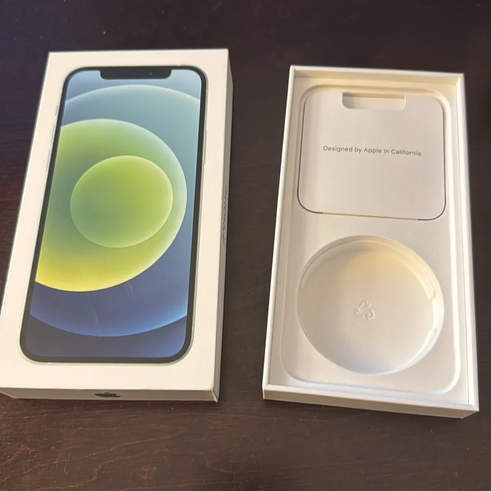 BOX only! Apple iPhone 12 box with logo sticker